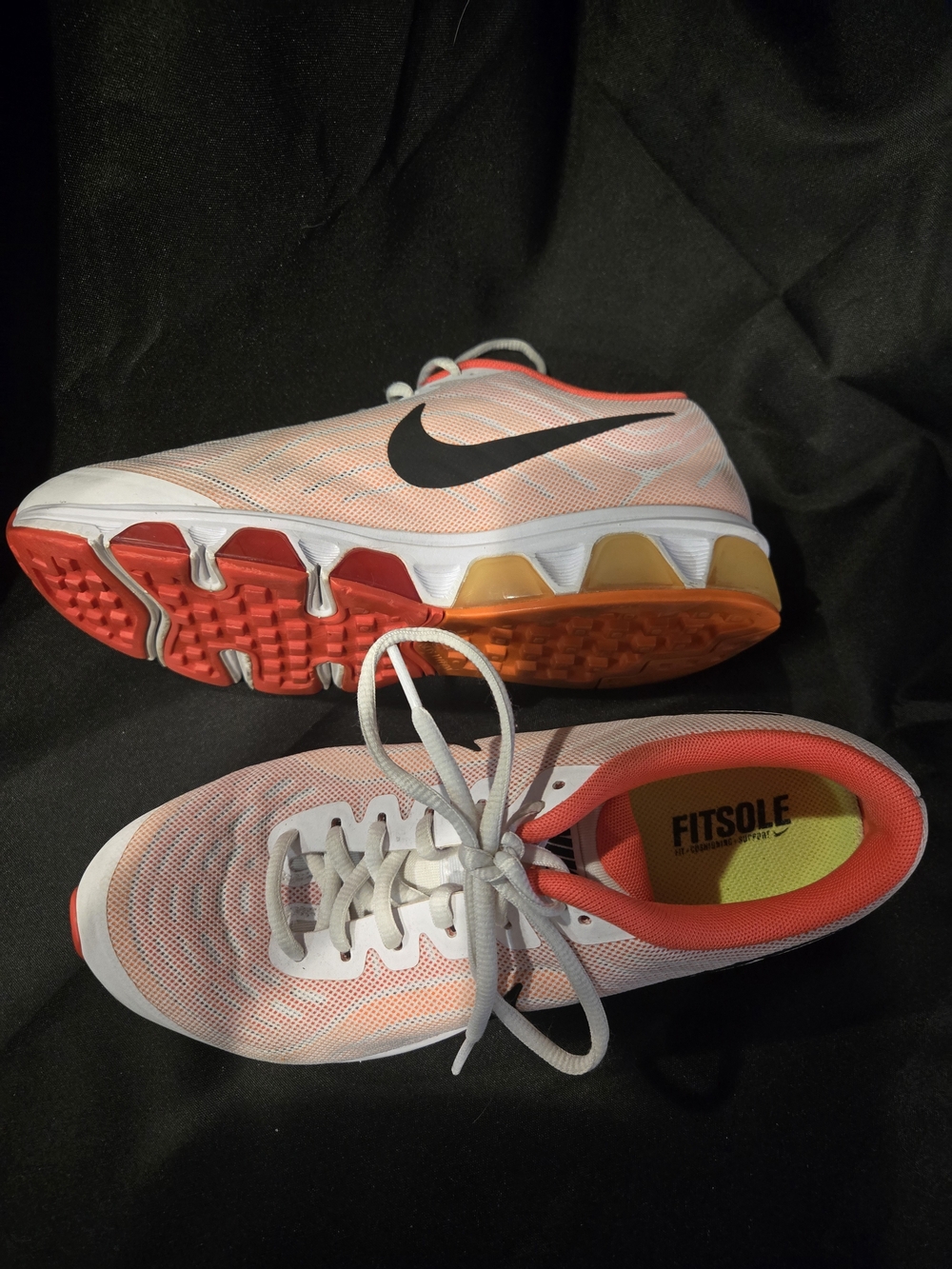 Nike Women’s Fitsole Lightweight Running Shoes - Coral/White.